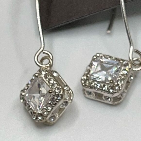 G by Gennaro Dangle Earrings - Picture 3 of 11